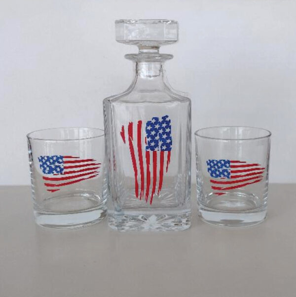 DECANTER SET